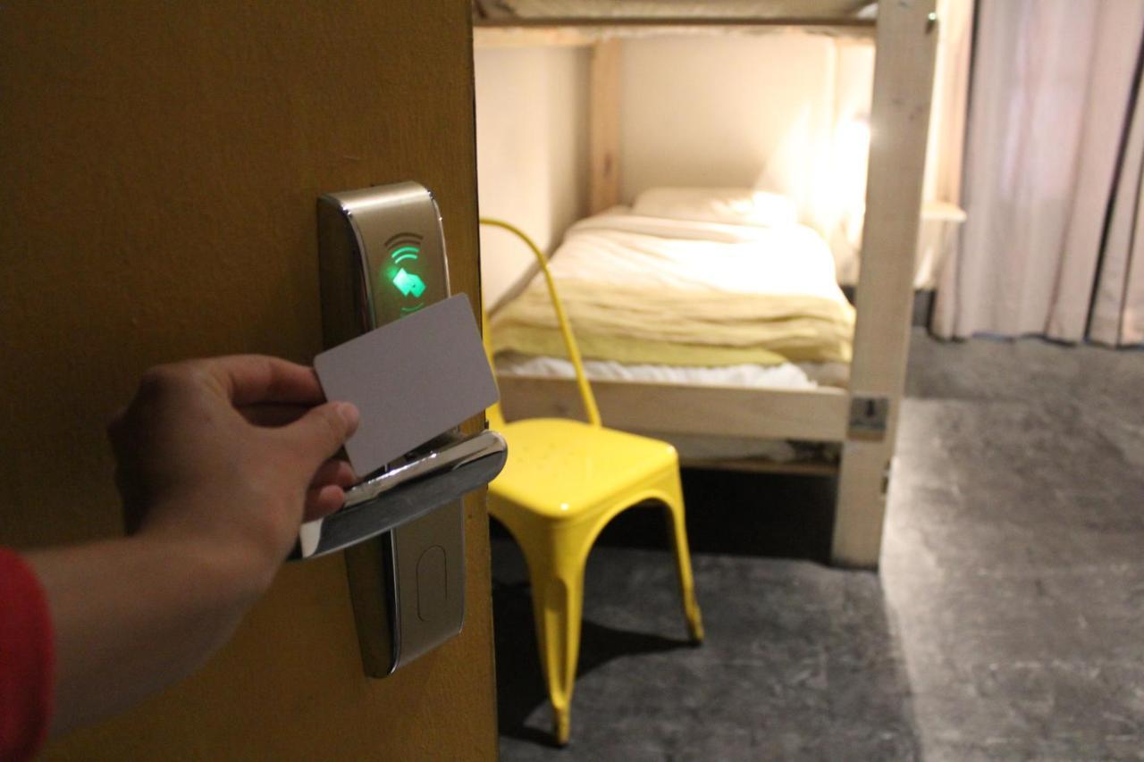 Bett im Frauenschlafsaal mit 6 Betten