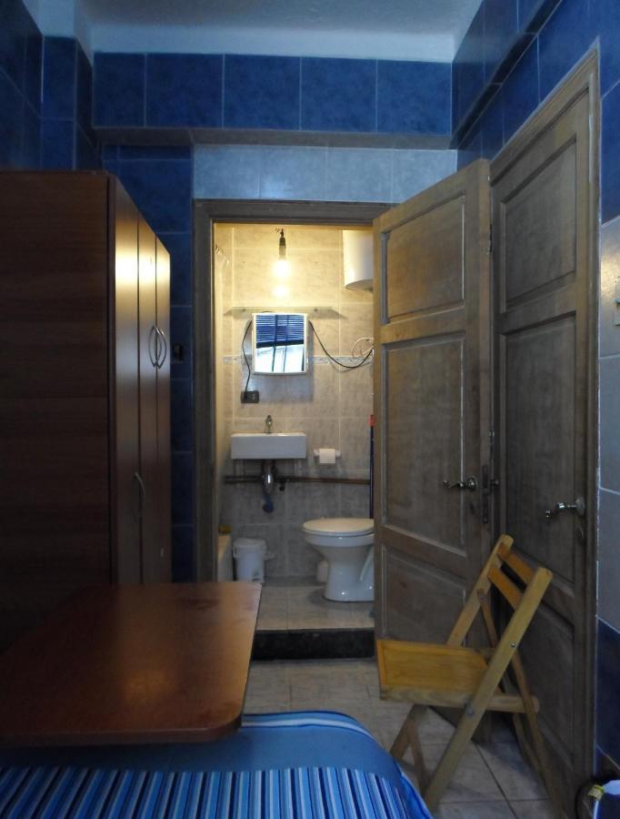 Single Room with Private Bathroom,1087477039:JPEG