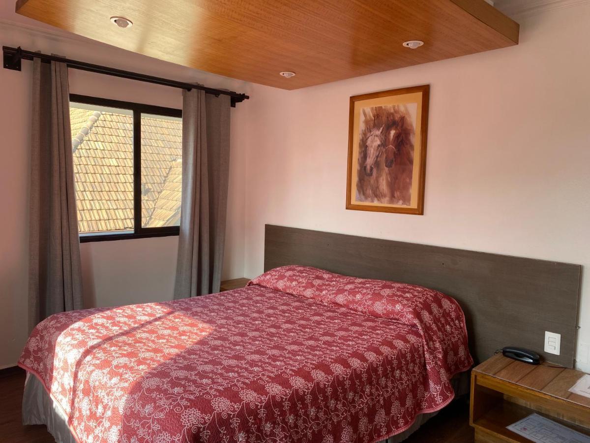 Double Room,1467251861:JPEG