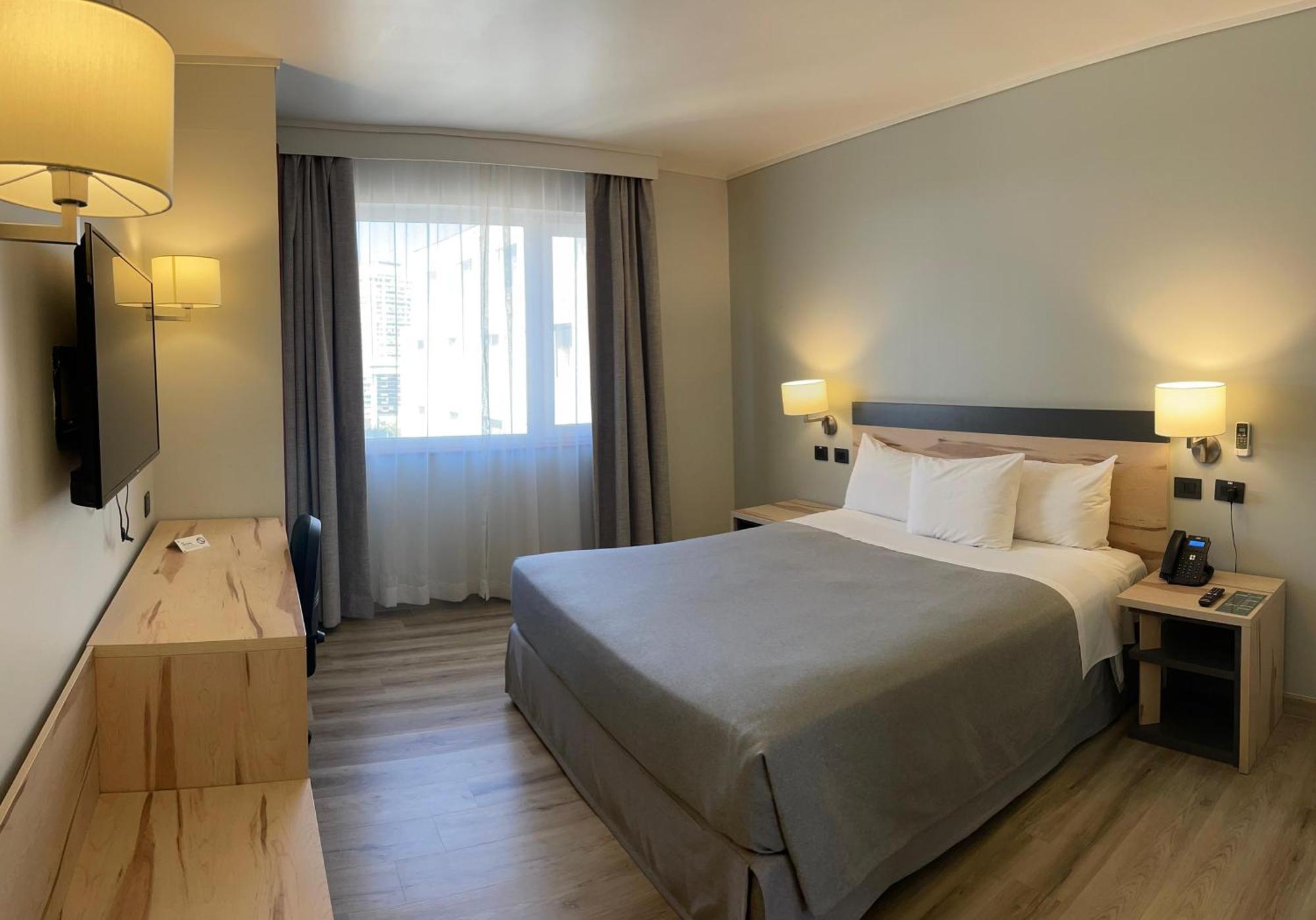 Chambre Standard Lit Queen-Size