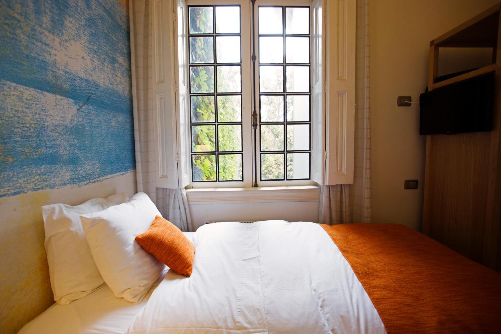 Business Single Room