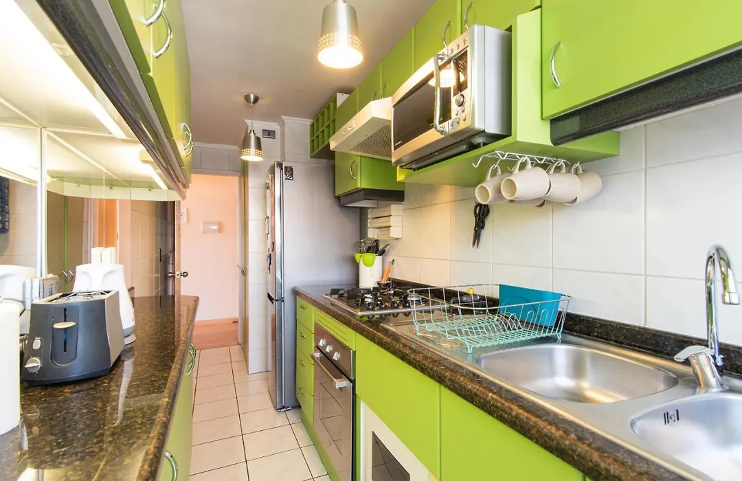 Uptown Ethnic - 2Br, Metro, Wifi, Tv-1