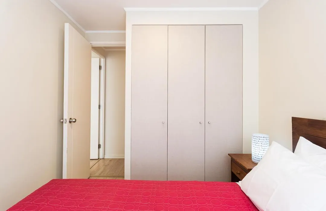 Urban Red 2Br W/ Wifi, Tv, Pool & Gym-1