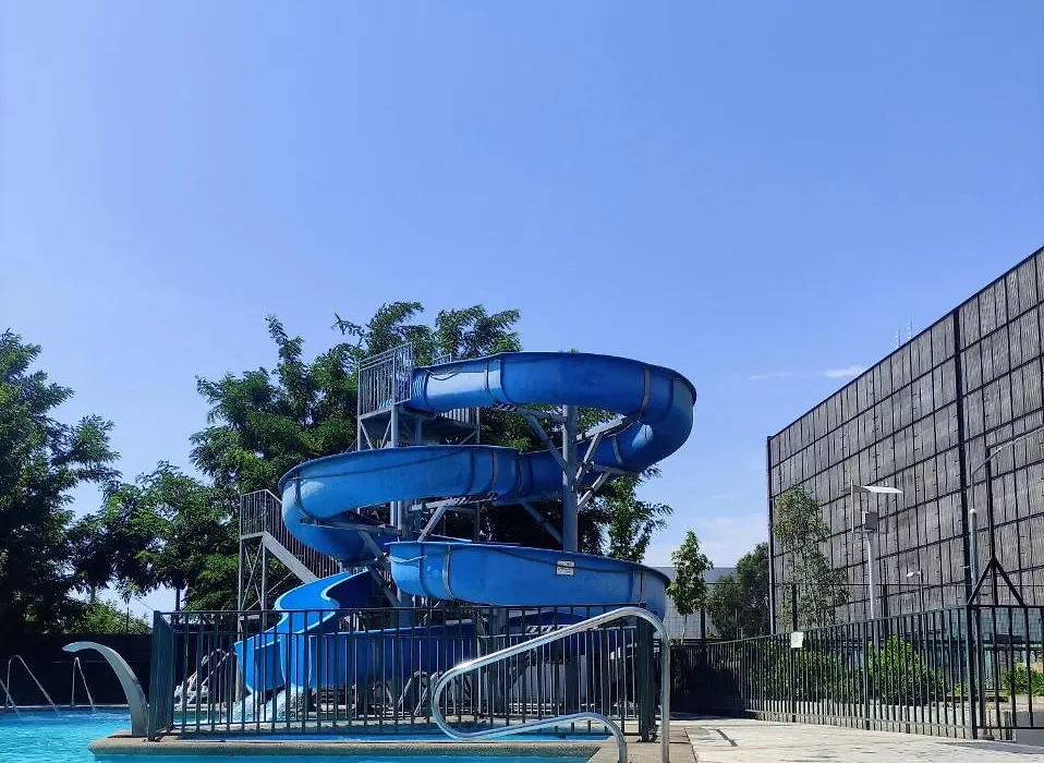 Departamento Con Piscina, Wifi Y Balcon-1