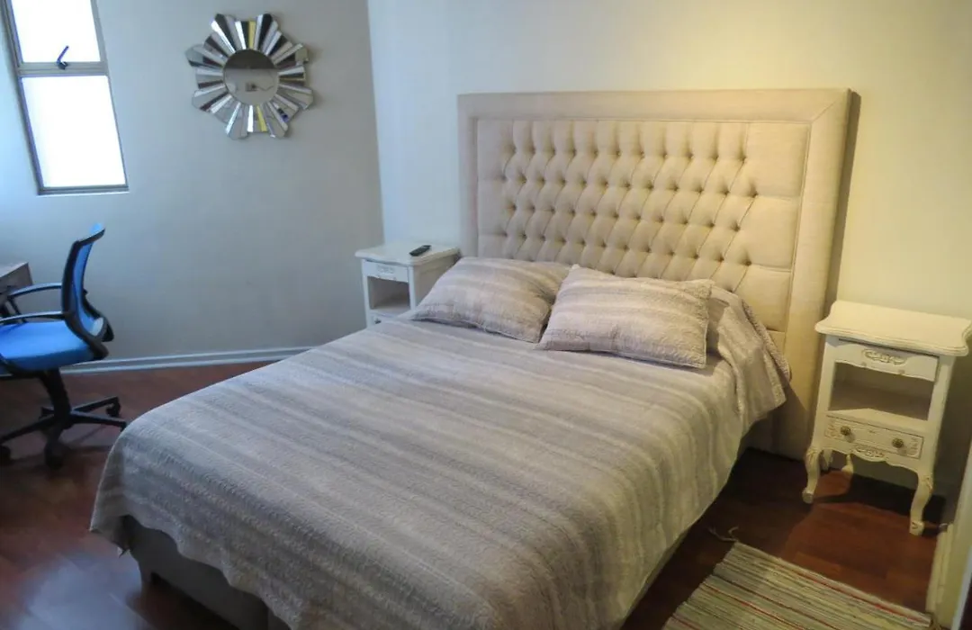 Comodo Y Elegante Departamento-1