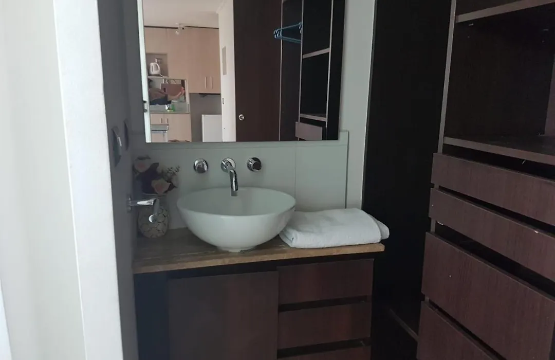 Departamento En Las Condes A Una Cuadra De Metro Manquehue-1