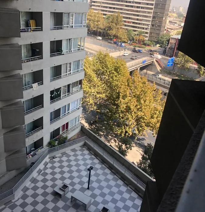 Holt Suites-1