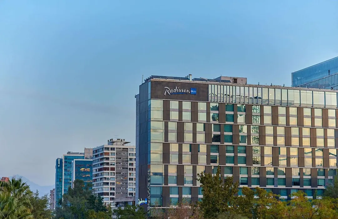 Radisson Blu Plaza El Bosque Santiago-1