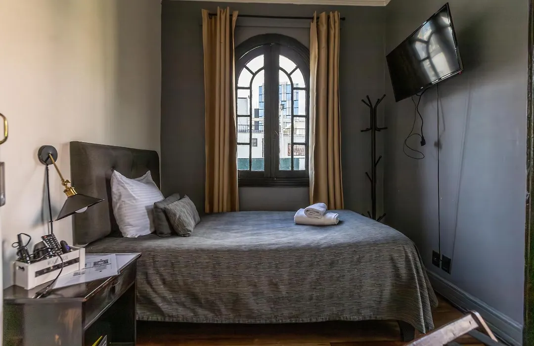 De Blasis Budget Rooms-1