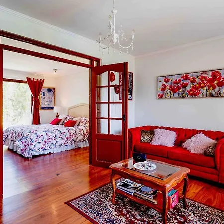 Lux Big House & Garden Las Condes, As In The Country But In The City-2