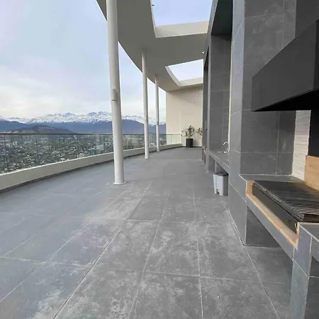 Departamento De Lujo En Suite, En El Piso 38, Las Condes, Costado De Parques Y Malls-2