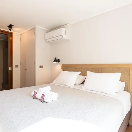 Uptown Retreat - 1Br, Wifi, Parking, Pool & Metro-3