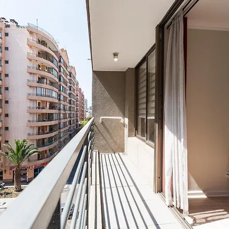 Urban Red 2Br W/ Wifi, Tv, Pool & Gym-3