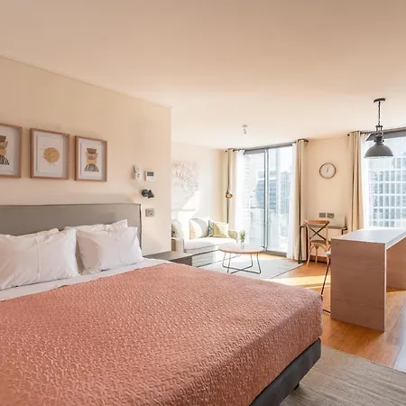 Light Gray Studio W/Parking & Wifi-2