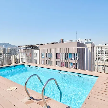 Increible Departamento En El Corazon De Santiago Con Aire Acondicionado Y Parking-3