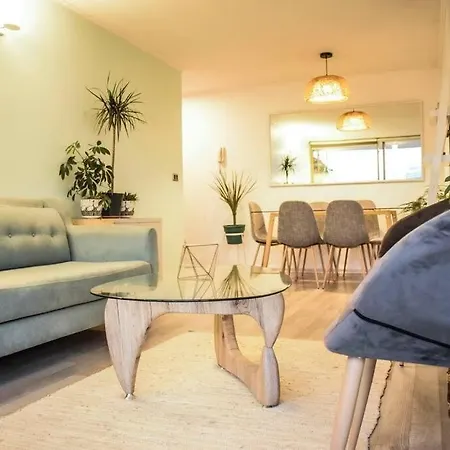 Hermoso Apartamento Con Vista Panoramica Y Piscina-2