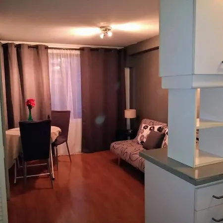 Acogedor Departamento En Las Condes.-2