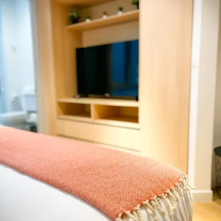 Hom I Loft Ubicado En El Corazon De Santiago, Lastarria-3