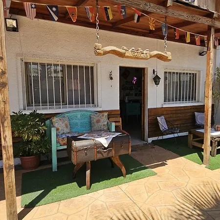 Hostal Sol Y Luna - Descanso A 10 Min Del Aeropuerto & Desayuno Incluido-2