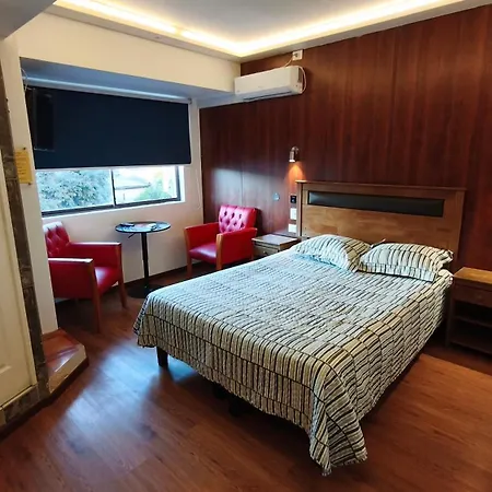 Hotel Y Motel Savoy - Santiago-2