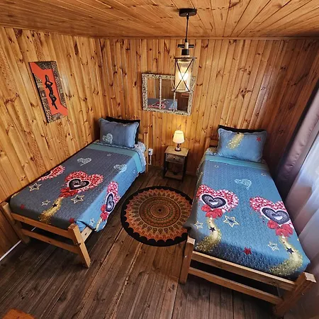 Hostal Sol Y Luna - Descanso A 10 Min Del Aeropuerto & Desayuno Incluido-3