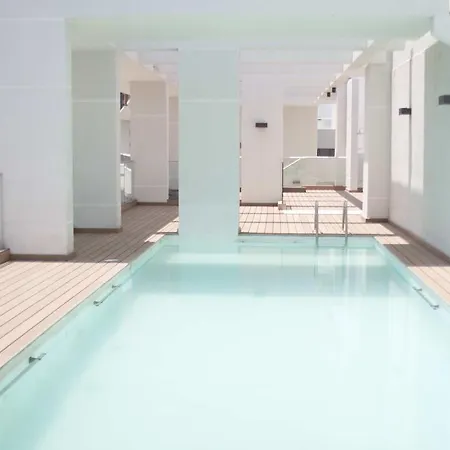 Loica Suites II-2