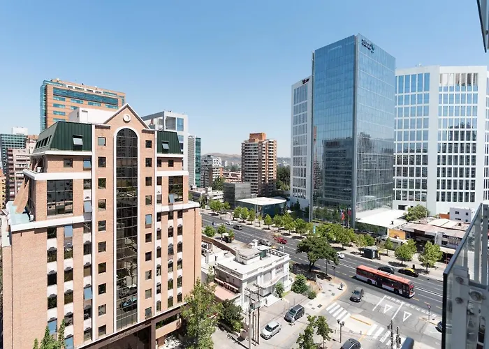Uptown Wood - 1Br, Parking, Wifi, Mall, Pool. Santiago de Chile admite animales