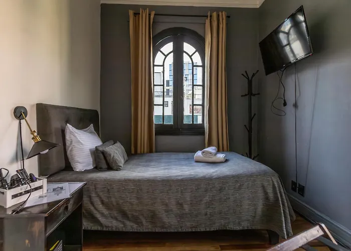 De Blasis Budget Rooms Santiago