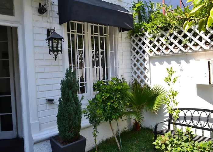 Hotel Boutique Tremo Bustamante Santiago del Cile